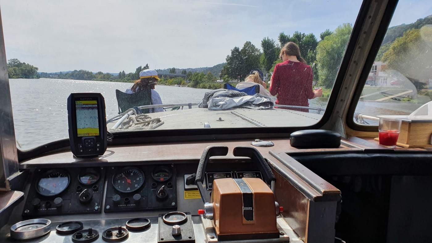 River cruise from the wheelhouse